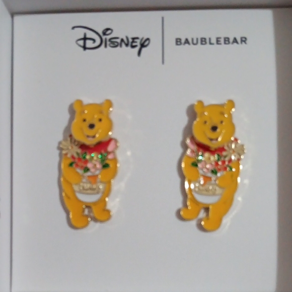 Disney x BaubleBar Winnie the Pooh Earrings - Picture 1 of 3